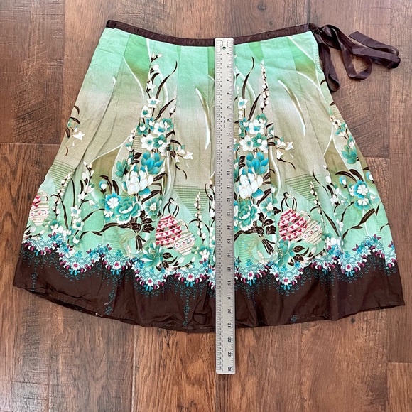 COCO AND CHASE pleated skirt, size M - Picture 8 of 9